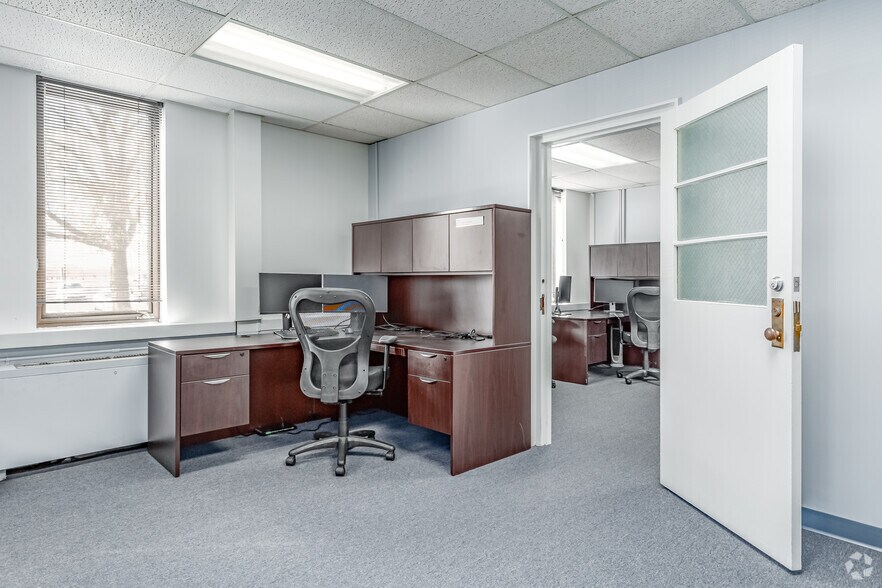 More Photos Of 5000 Letterkenny Rd, Chambersburg Office For Lease