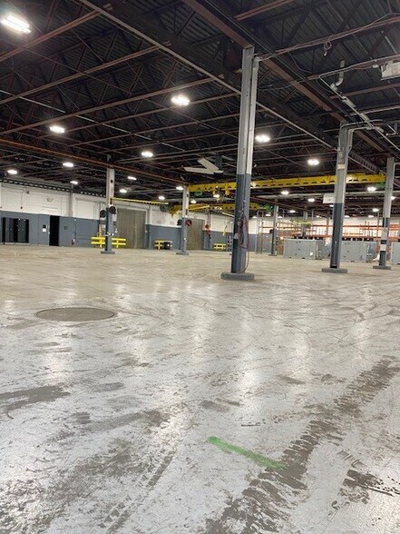 More Photos Of 141 North Ave, Bridgeport Manufacturing For Lease