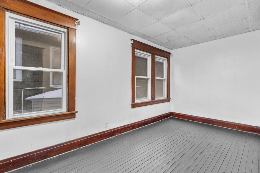 More Photos Of , Buffalo General Retail For Sale