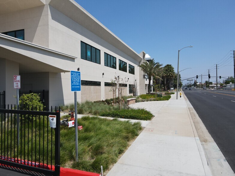 More Photos Of 25258 Redlands Blvd, Loma Linda Healthcare For Lease