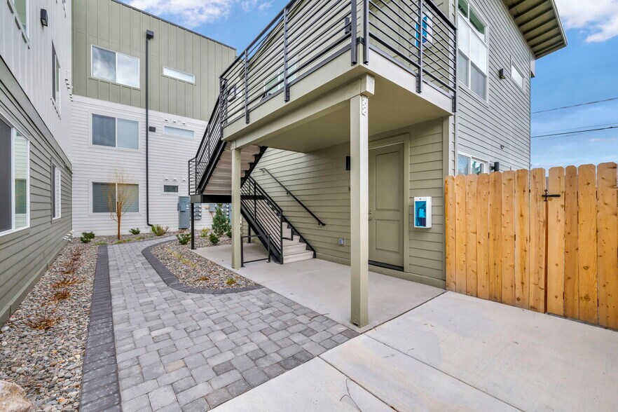 More Photos Of 542 7th St, Sparks Apartments For Sale