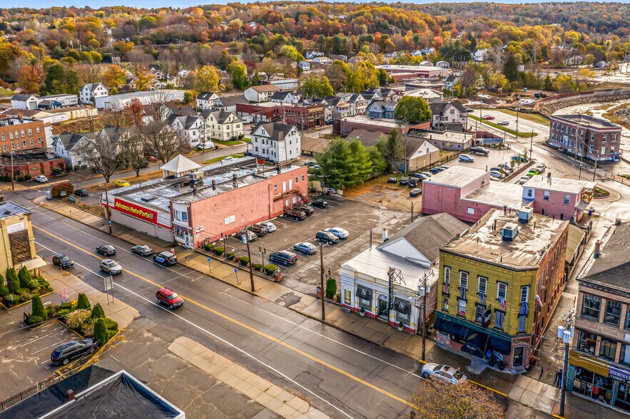 More Photos Of 50-52 E Main St, Torrington Restaurant For Lease