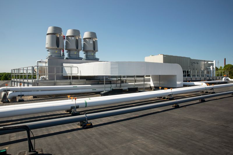 More Photos Of 36 Middlesex Tpke, Bedford Research And Development For Lease