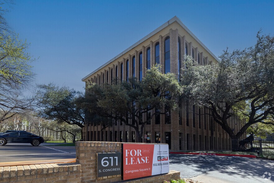 More Photos Of 611 S Congress Ave, Austin Office For Lease
