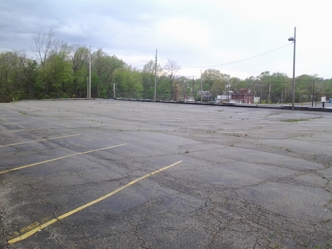 More Photos Of 18310 Euclid Ave, Cleveland Bowling Alley For Sale