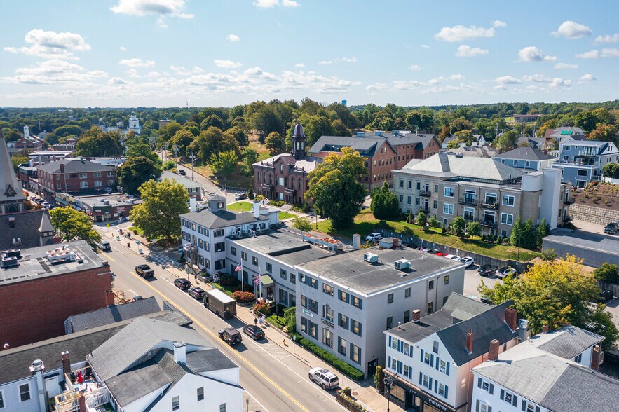 More Photos Of 32-40 Court St, Plymouth Office For Lease