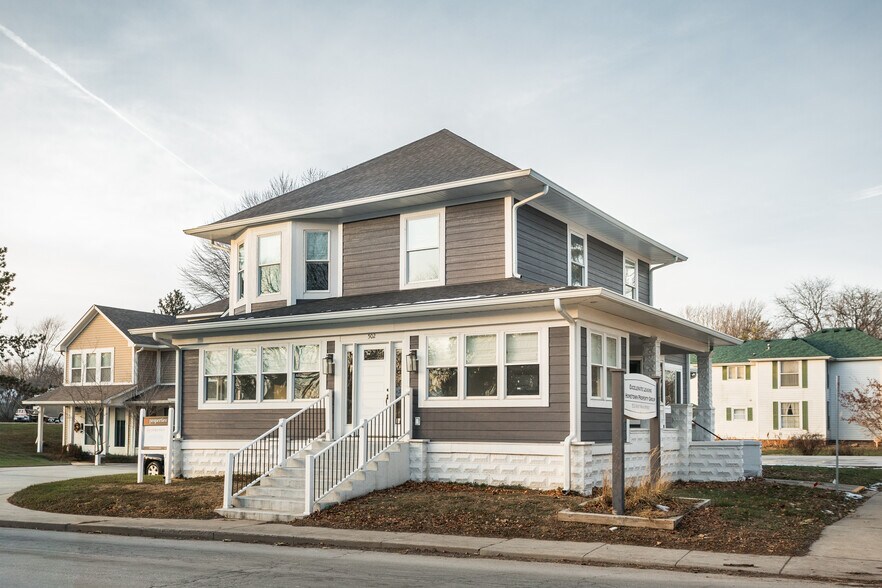 Primary Photo Of 502 W Main St, Danville Office For Sale