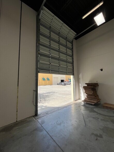 More Photos Of 10388 State Road 84, Davie Warehouse For Lease