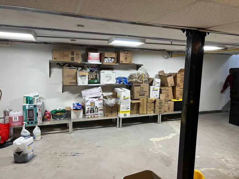 More Photos Of 4009 34th St, Mount Rainier Restaurant For Sale