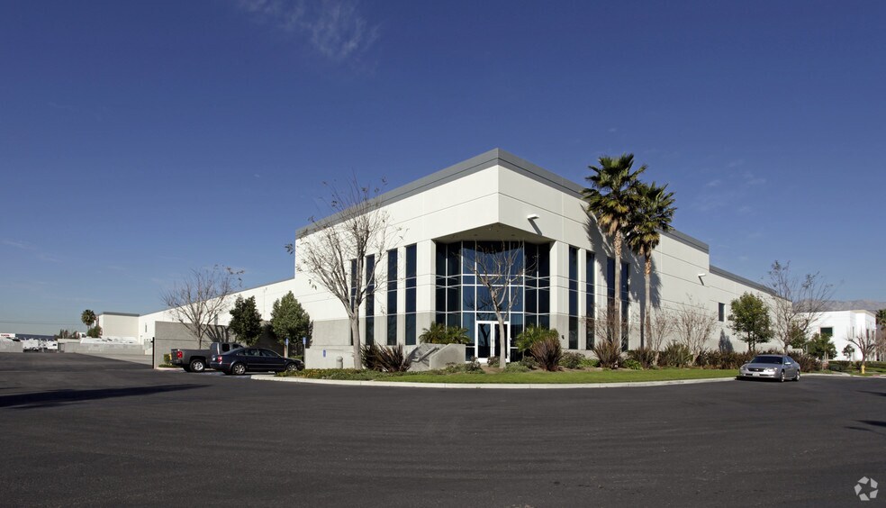 More Photos Of 1510 Auto Center Dr, Ontario Warehouse For Lease