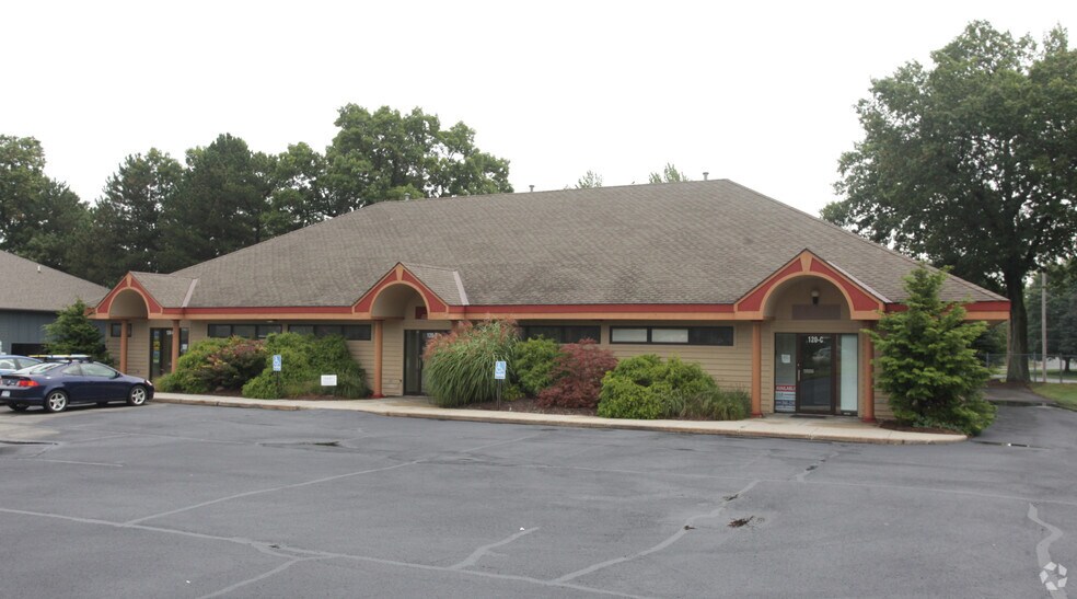 More Photos Of 120 Marcell Dr NE, Rockford Medical For Lease