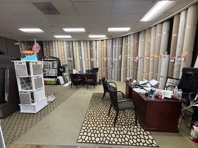 More Photos Of 415-423 E Hamilton Ave, Campbell Freestanding For Lease