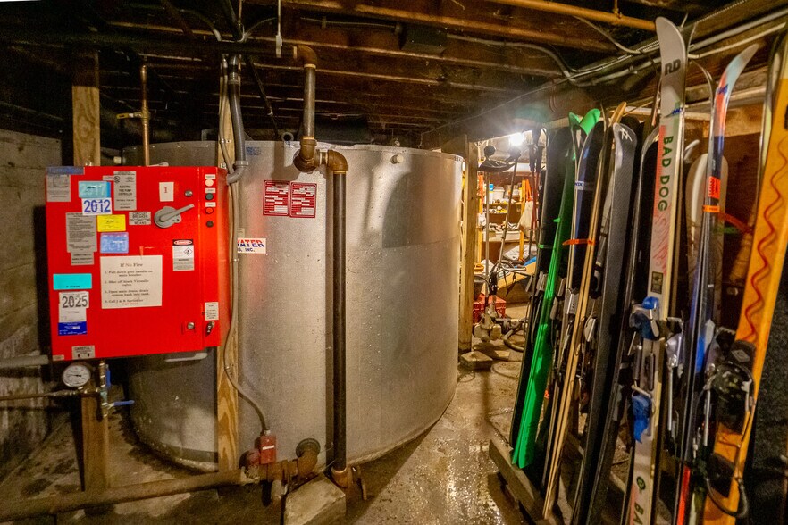 More Photos Of 709 Route 4, Killington Hotel For Sale