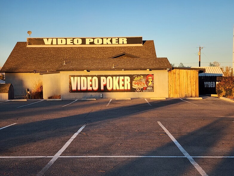 More Photos Of 2101 E Gamebird Rd, Pahrump Restaurant For Sale