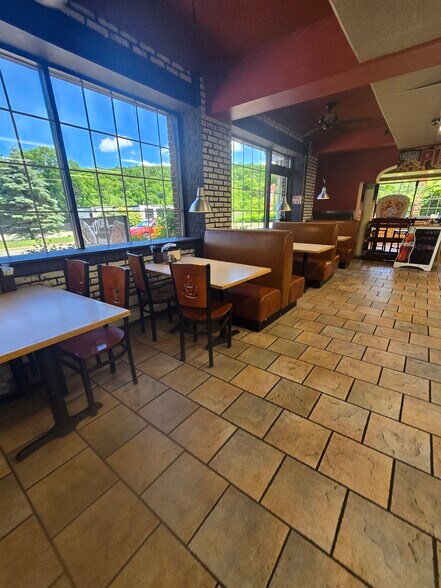 More Photos Of 355 Warwick Tpke, Hewitt Storefront Retail Residential For Sale