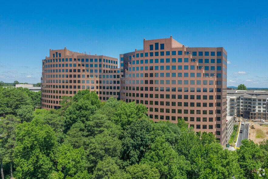 More Photos Of 2727 Paces Ferry Rd SE, Atlanta Coworking Space