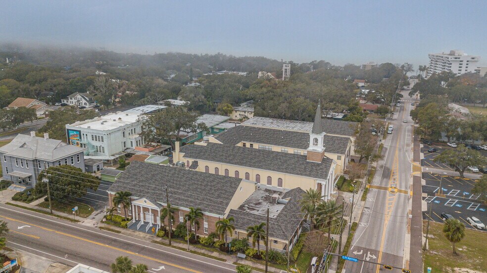 More Photos Of 411 Turner St, Clearwater Religious Facility For Lease