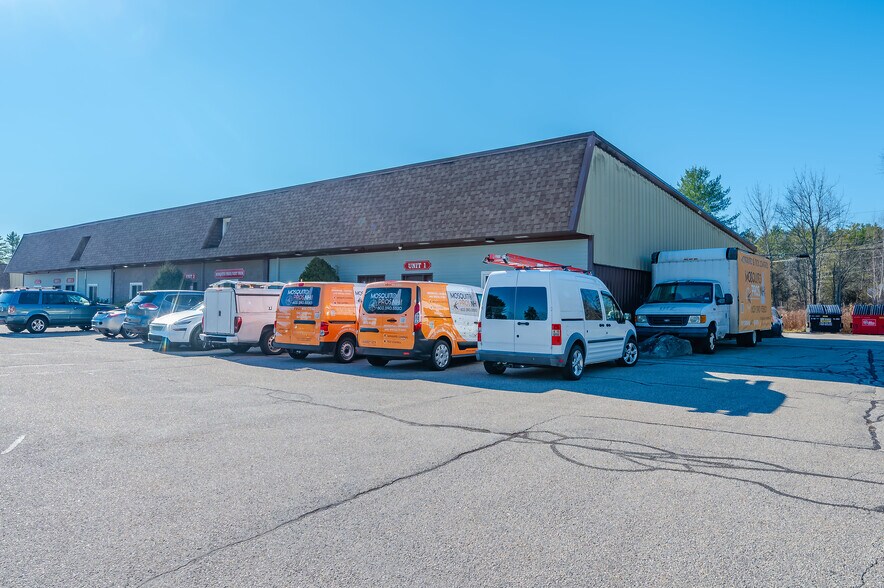 More Photos Of 16 Kingston Rd, Exeter Light Manufacturing For Sale