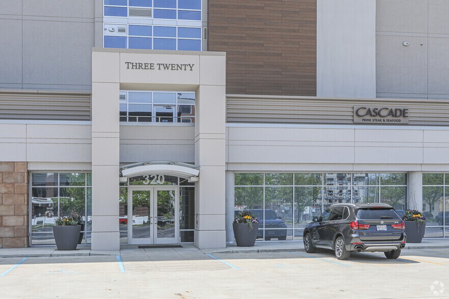 More Photos Of 320 E Colfax Ave, South Bend Apartments For Sale