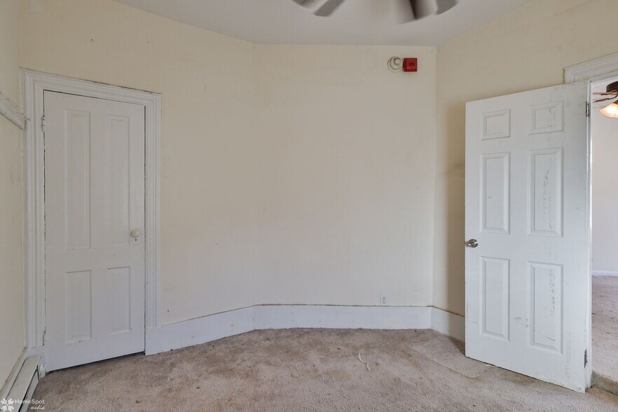 More Photos Of 38 W Central Ave, Bangor Apartments For Sale