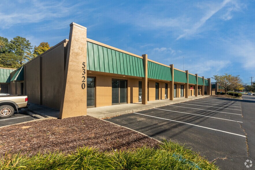 Primary Photo Of 5306-5346 Peters Creek Rd, Roanoke Showroom For Sale