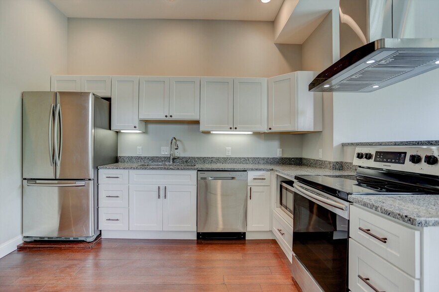 More Photos Of 218 W Main St, Urbana Office For Sale