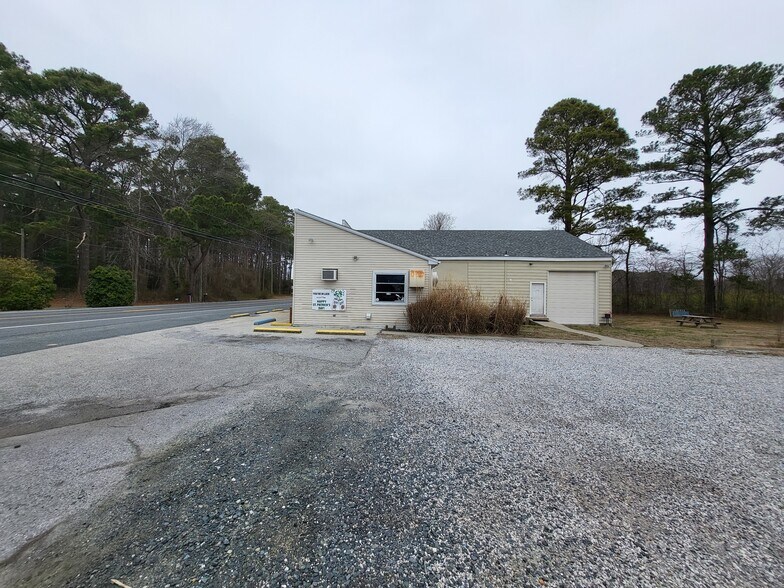 More Photos Of 20835 Nanticoke Rd, Bivalve Convenience Store For Sale