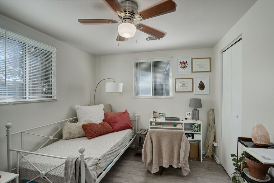 More Photos Of 2107 3rd Ave, Longmont Apartments For Sale