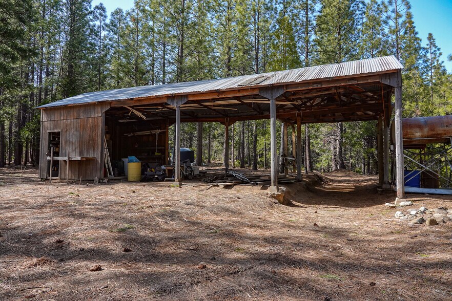More Photos Of 6409 Kangaroo Creek Rd, Gazelle Land For Sale