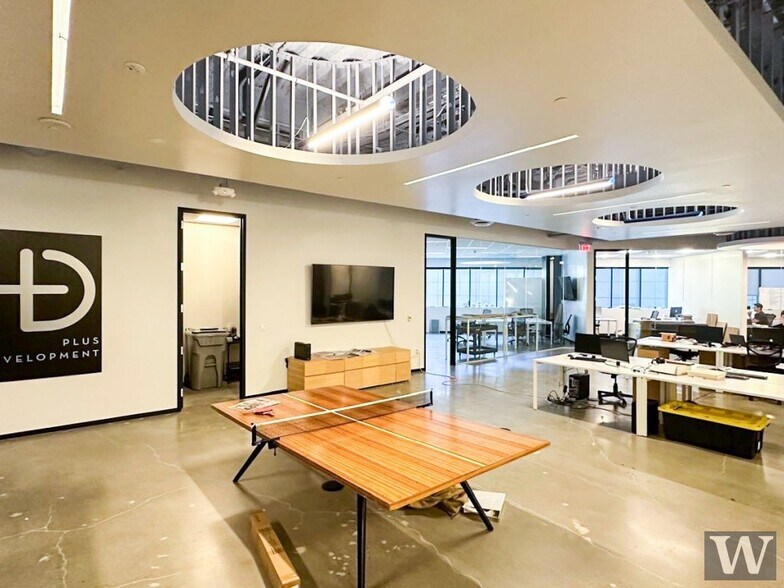 More Photos Of 700 N San Vicente Blvd, West Hollywood Office For Lease