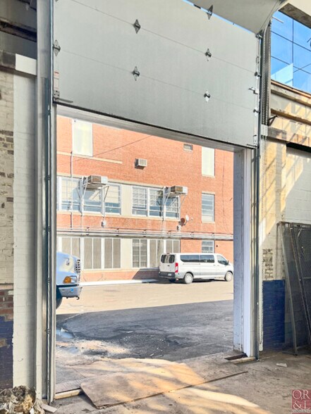 More Photos Of 221 South St, New Britain Unknown For Lease