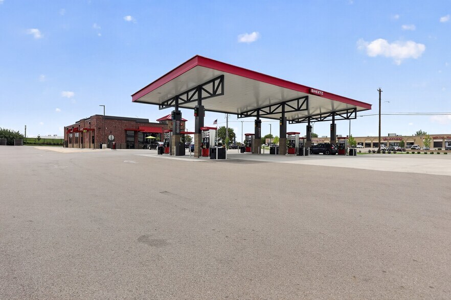 More Photos Of 2100 S Alex Rd, West Carrollton Convenience Store For Sale