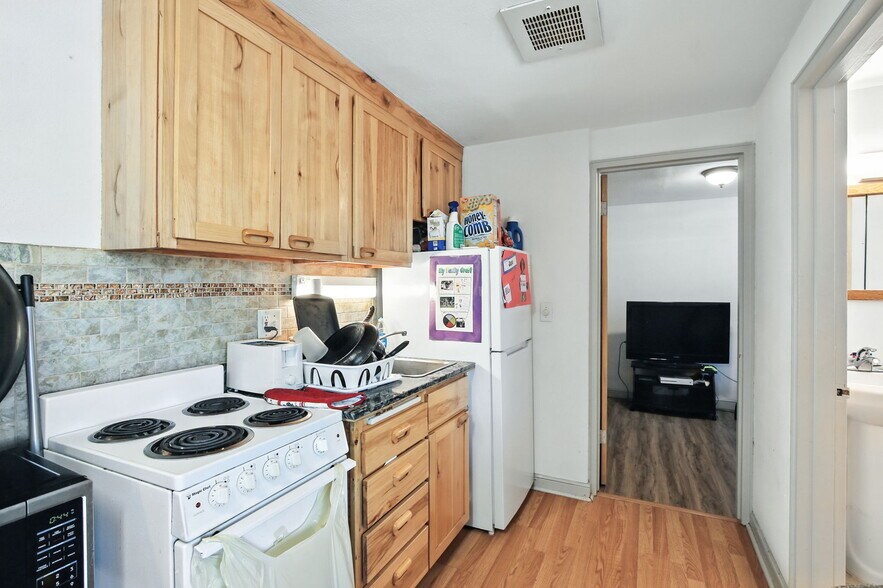 More Photos Of 2236 Pinehurst Ave, Saint Paul Apartments For Sale