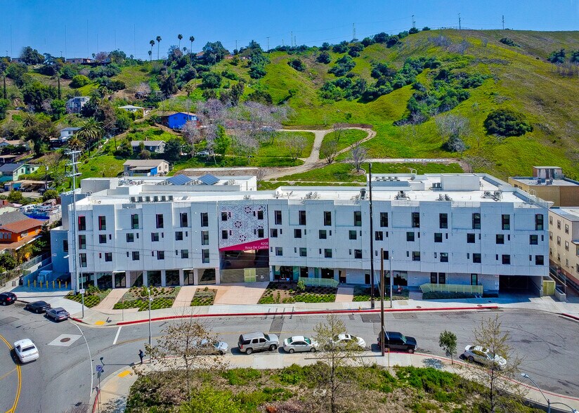 More Photos Of 4208 E Huntington Dr S, Los Angeles Apartments For Lease