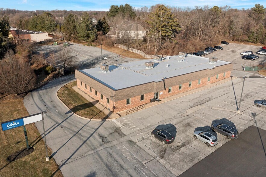 Primary Photo Of 265 Wilmington West Chester Pike, Chadds Ford Medical For Sale