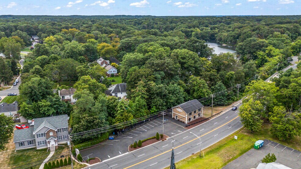 More Photos Of 870 Highway 34, Matawan Office For Sale