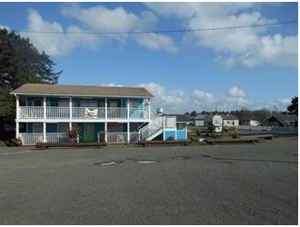 Primary Photo Of 1201 Bay Ave, Ocean Park Restaurant For Sale