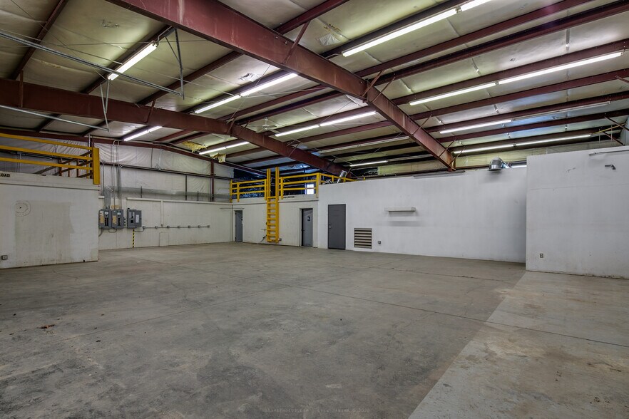 More Photos Of 2445 Salashan Loop, Ferndale Industrial For Lease