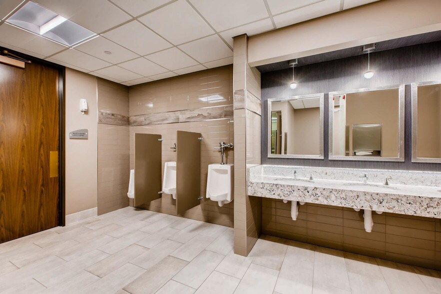 More Photos Of 1150 Academy Park Loop, Colorado Springs Office For Lease