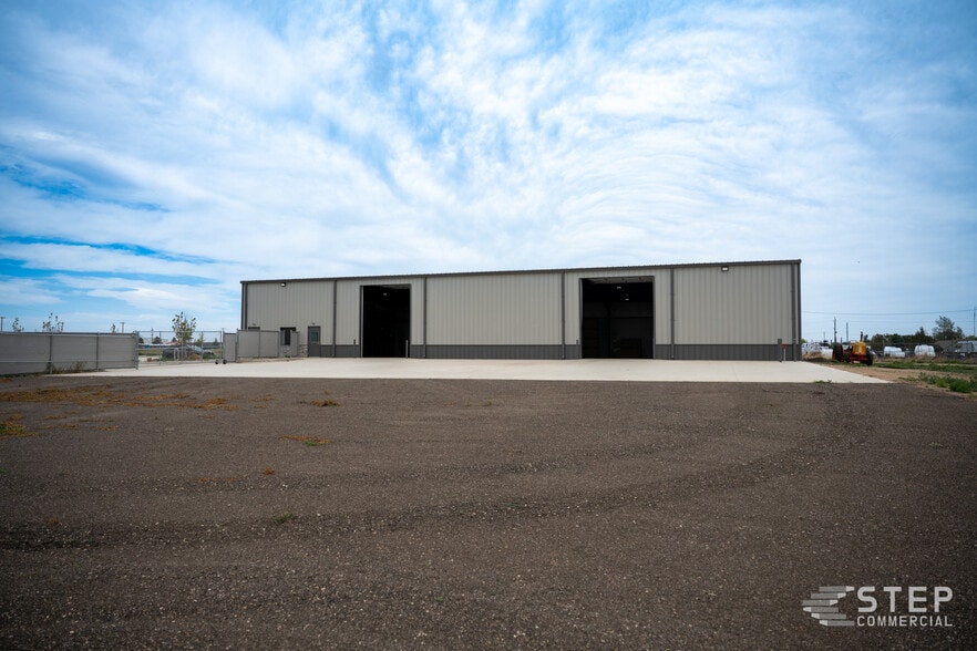 More Photos Of 1422 Cimarron Ct, Greeley Warehouse For Lease