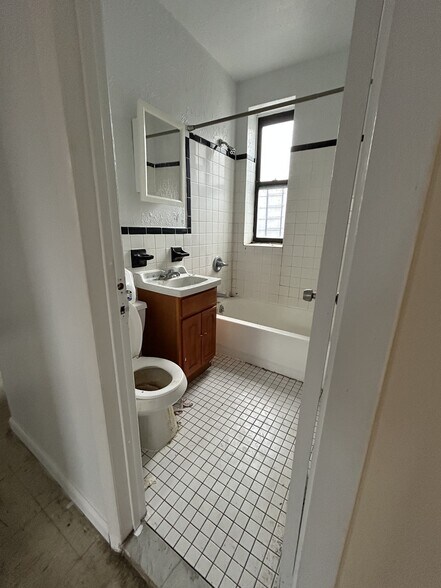 More Photos Of 680 E 140th St, Bronx Apartments For Sale