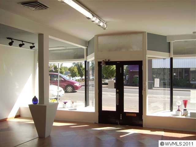 More Photos Of 1233 Main St, Philomath Storefront For Sale