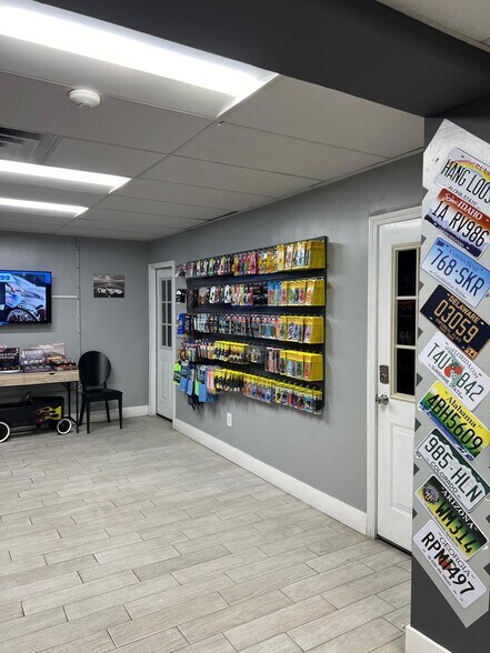 More Photos Of 585 Route 303, Blauvelt Auto Repair For Sale