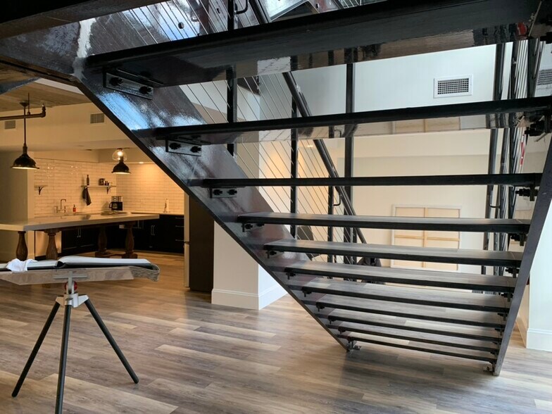 More Photos Of 1720-1740 Oak Ave, Evanston Multifamily For Sale