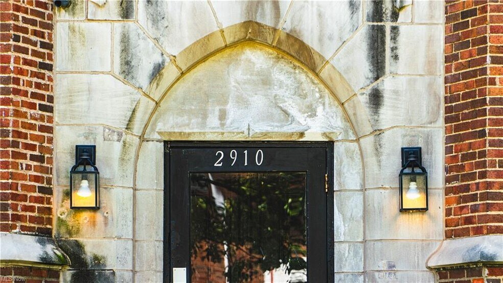 More Photos Of 13415 S Woodland Rd, Cleveland Multifamily For Sale