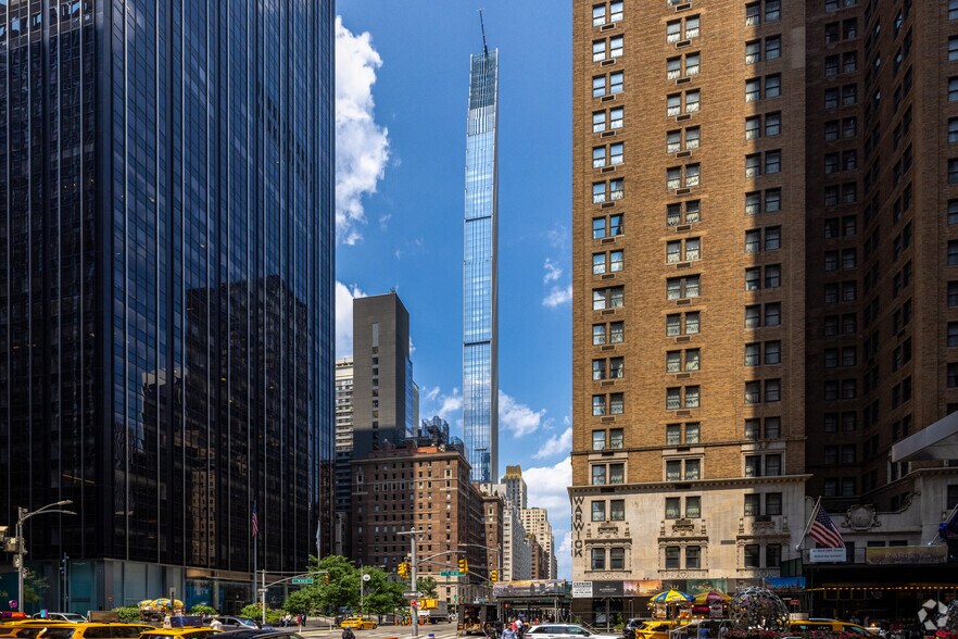 Primary Photo Of 111 W 57th St, New York Apartments For Lease