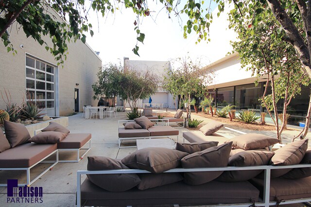 More Photos Of 1811-1855 Centinela Ave, Santa Monica Unknown For Lease