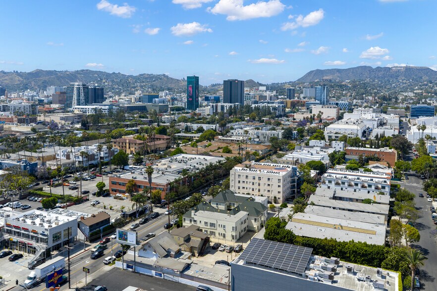 More Photos Of 1116 N Gower St, Los Angeles Apartments For Sale