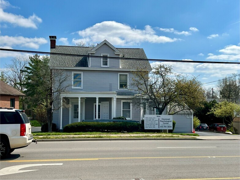 More Photos Of 7654 Montgomery Rd, Cincinnati Medical For Sale