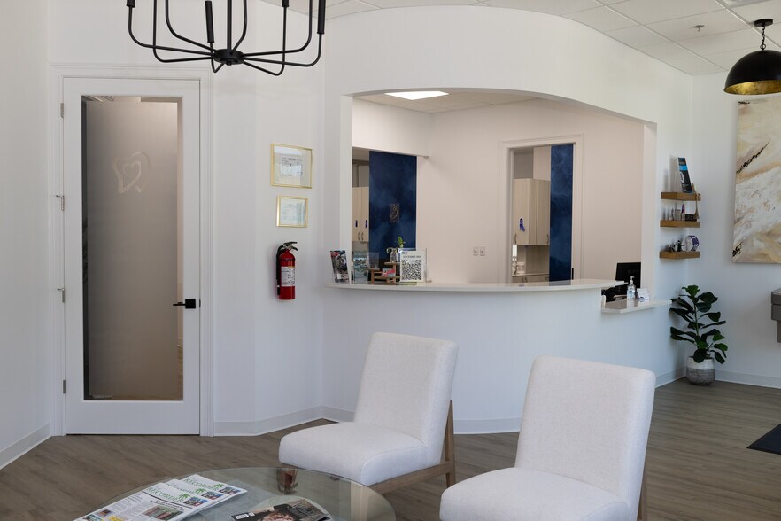 More Photos Of 4220 Valley Ridge Blvd, Ponte Vedra Beach Medical For Lease